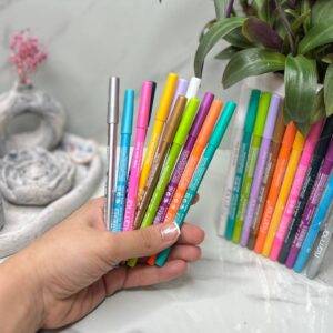 خط چشم و خط لب فلورمار