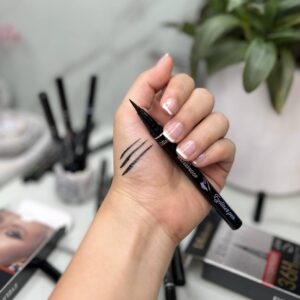 IMG 7615 300x300 - آرایشی و بهداشتی