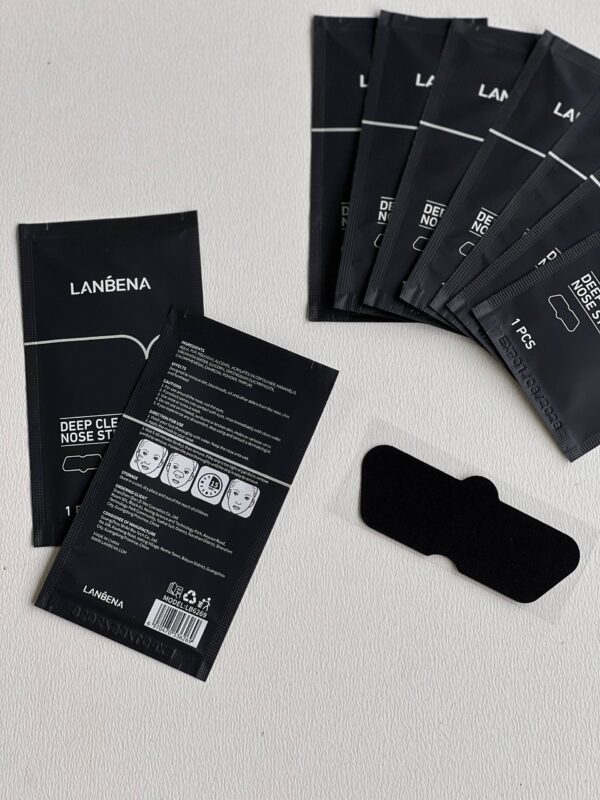 چسب جوش سر سیاه